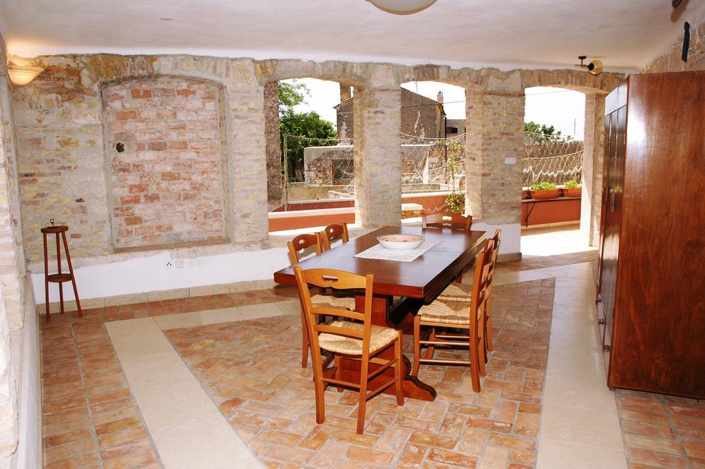 Kastel Kastelir Bed & Breakfast Dış mekan fotoğraf